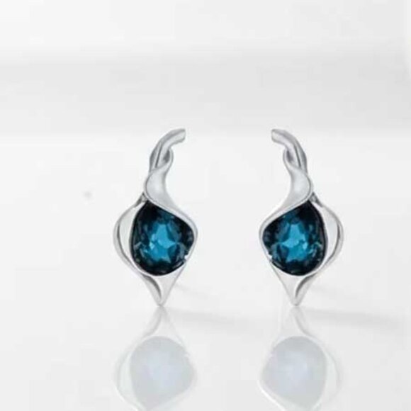 2/$40 Unique Blue Platinum Crystal Earrings - Picture 3 of 8